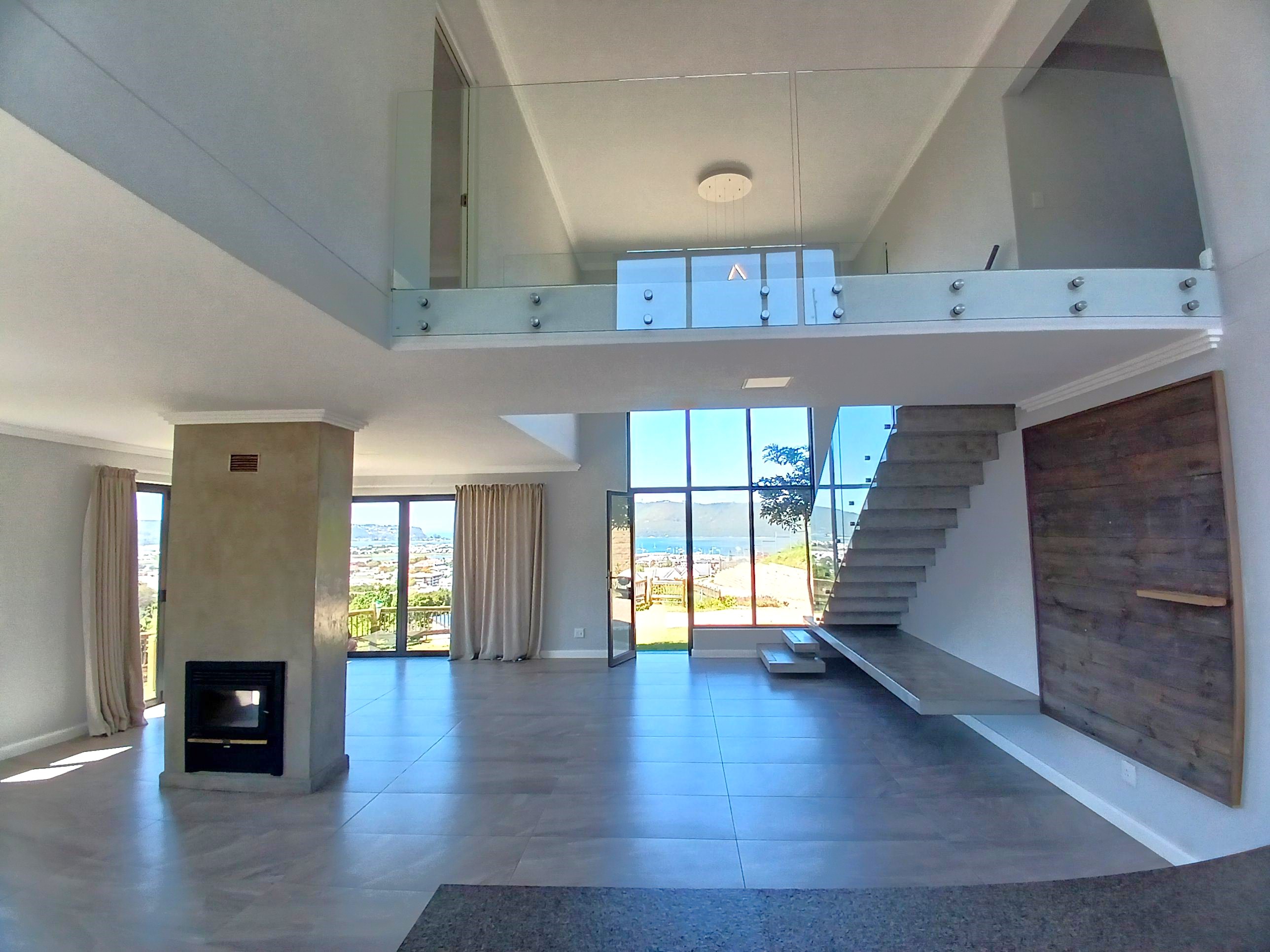 3 Bedroom Property for Sale in Knysna Central Western Cape